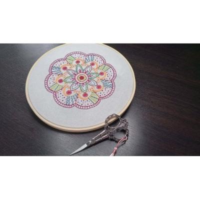 Kit broderie Mon univers à broder - mandala Zoé